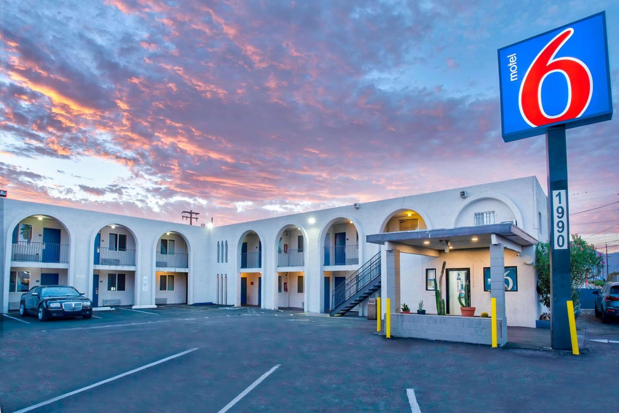 Motel 6 Tucson, Az - East Williams Center Экстерьер фото